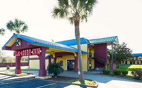 Oyo Hotel Pensacola I-10 & Hwy 29